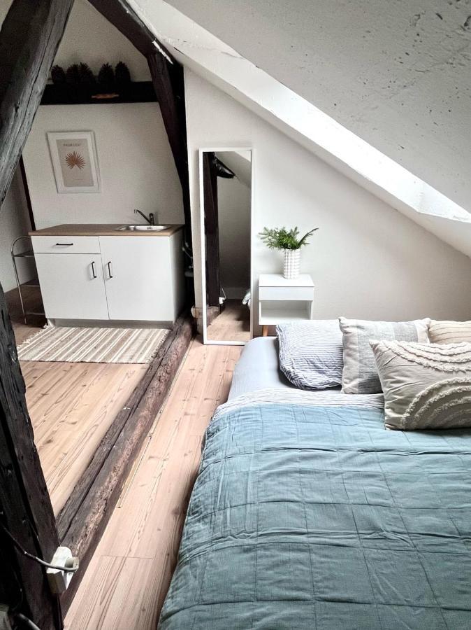 Loft Apartment Close To Metro Palmovka Prague Ngoại thất bức ảnh